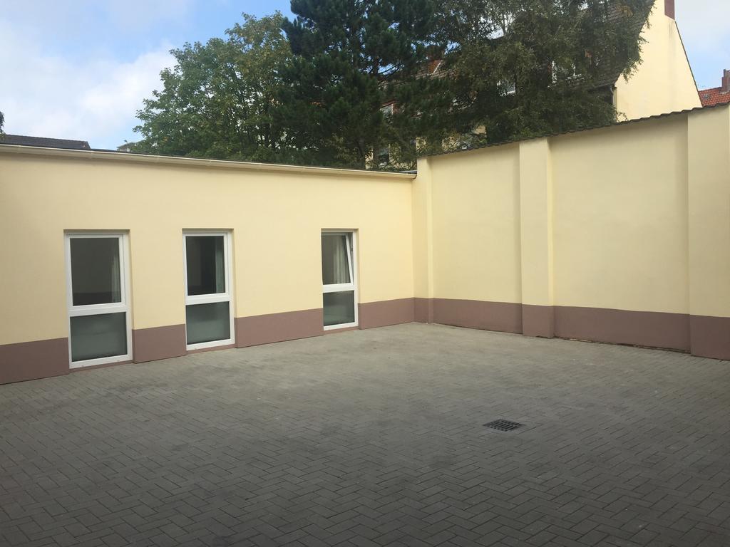 & Am Theaterplatz Hotel 2*