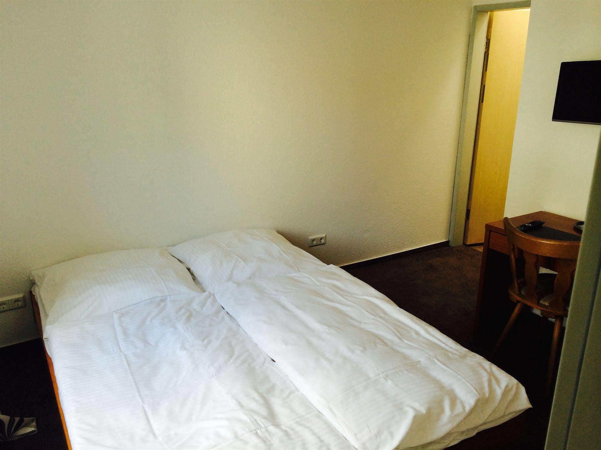 & Am Theaterplatz Hotel Bremerhaven